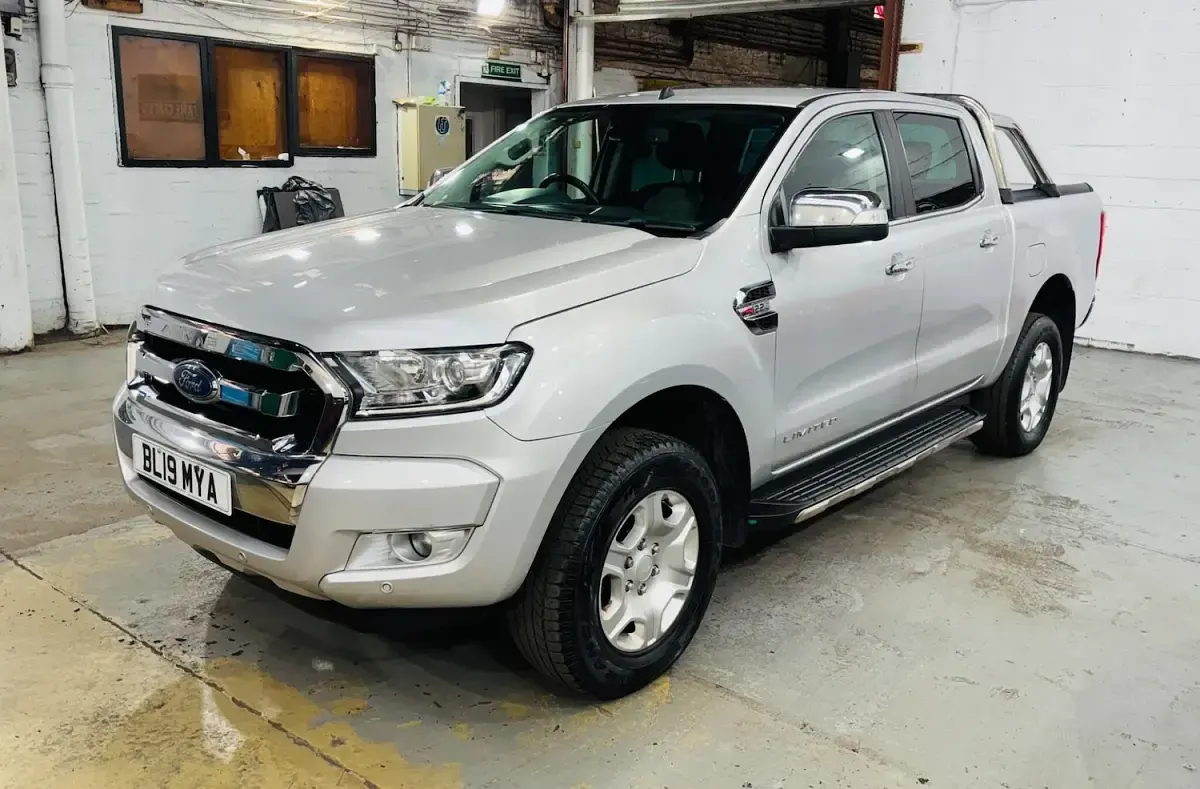 Used Ford Ranger Limited 160 HP (117 kW) 2019 Silver Pickup