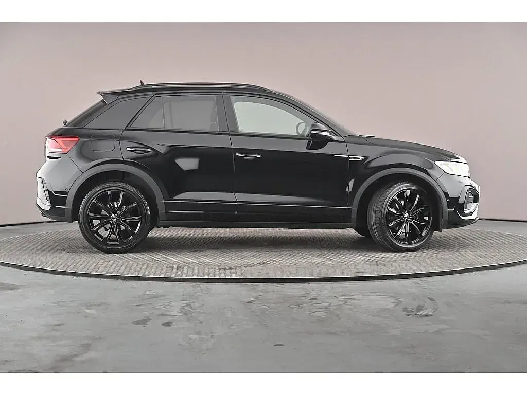 Used VW T-Roc 150 HP (110 kW) 2024 SUV