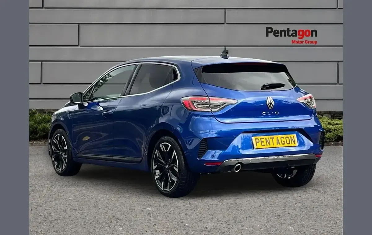New Renault Clio Techno 88 HP (64 kW) 2026 Blue Hatchback