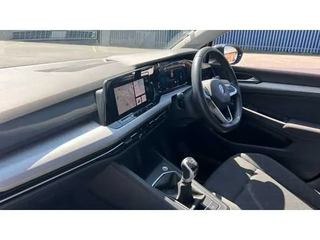 Used VW Golf VIII 130 HP (95 kW) 2022