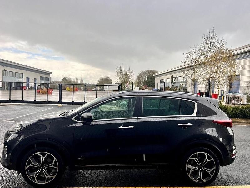 Second-hand Kia Sportage GT-Line 177 CP (130 kW) 2020 Negru SUV