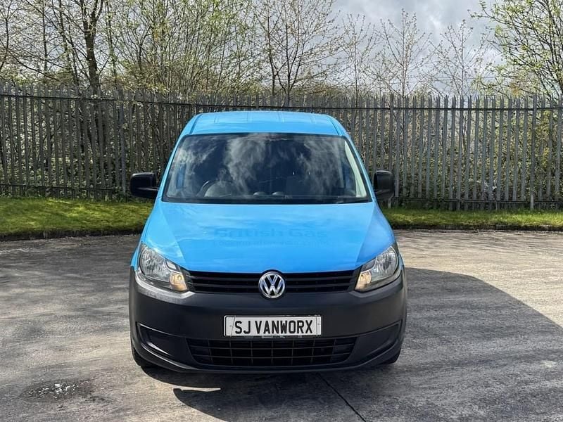 Used VW Caddy Maxi 102 HP (75 kW) 2011 Blue MPV