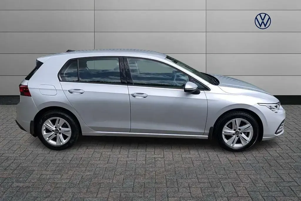 Usado VW Golf VII Life 2021 Plateado Utilitario