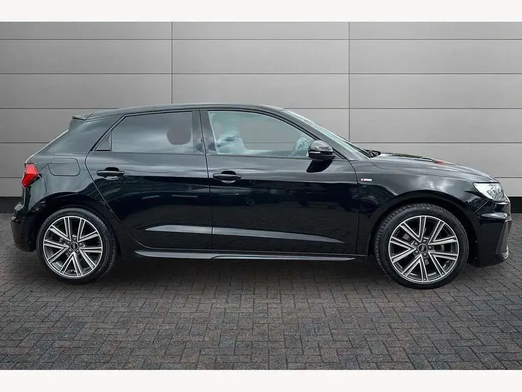 Used Audi A1 S-Line 110 HP (80 kW) 2023 Black SUV