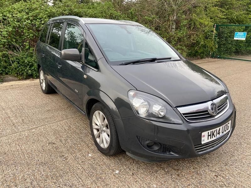 Used Vauxhall Zafira Design Edition 2014 Grey MPV