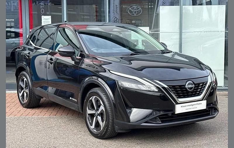 Used Nissan Qashqai N-Connecta 187 HP (137 kW) 2023 Black SUV