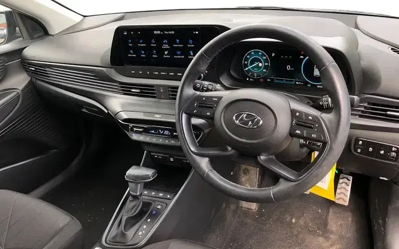 Usado Hyundai Bayon Premium 101 HP (74 kW) 2024 SUV
