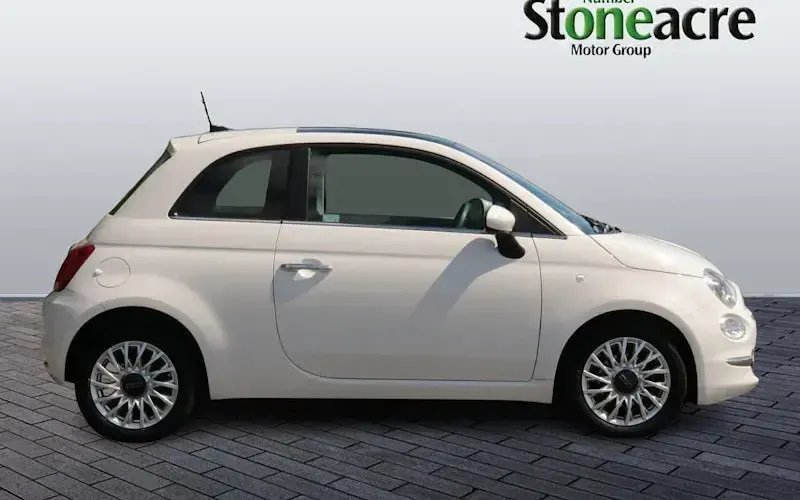 Used Fiat 500 69 HP (50 kW) 2024 White Hatchback