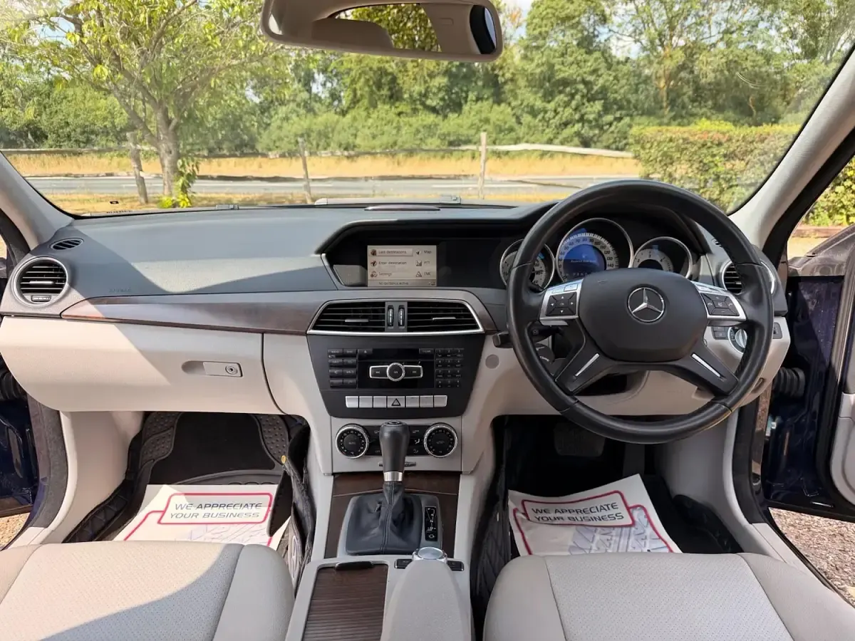 Used Mercedes C220 Elegance 2012 Blue Sedan