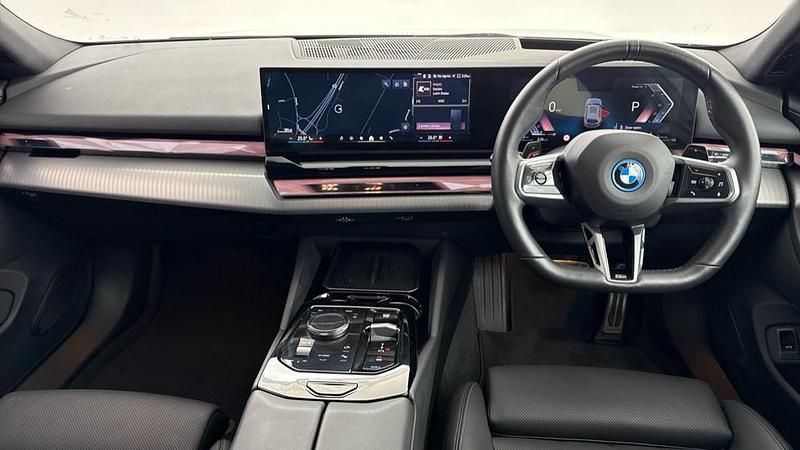 Used BMW 530e M Sport 295 HP (216 kW) 2025 Grey Estate