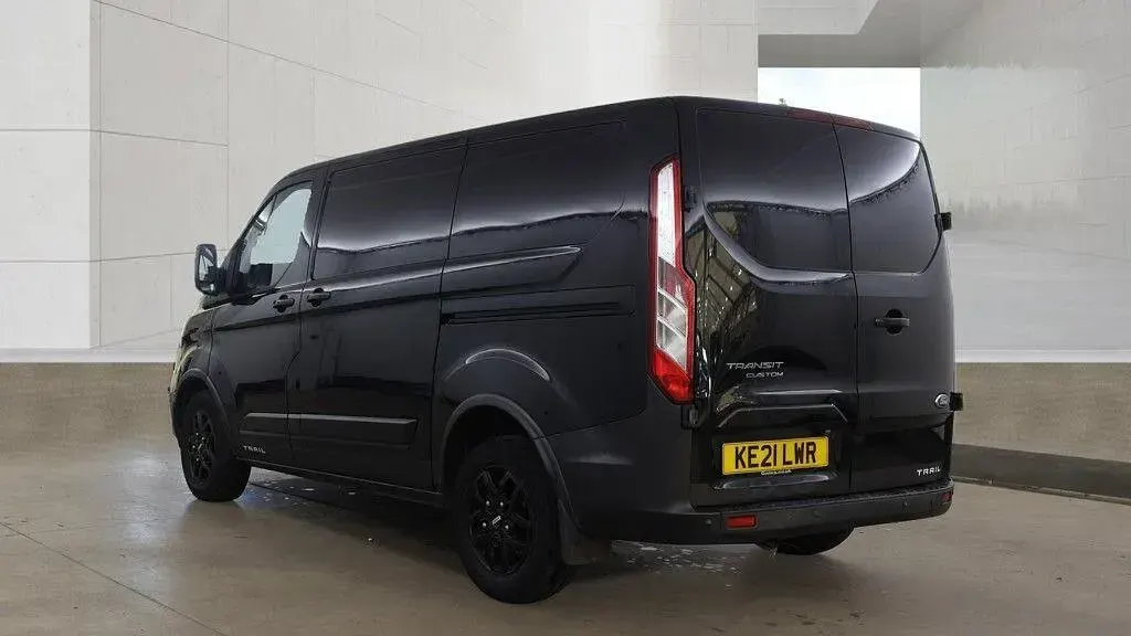 Used Ford Transit Custom 130 HP (95 kW) 2021 Black Van