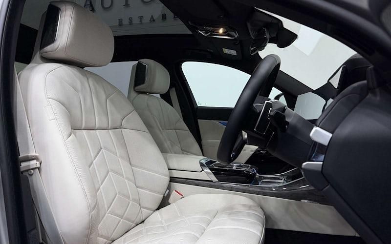Used BMW 750e 489 HP (359 kW) 2026 Sedan