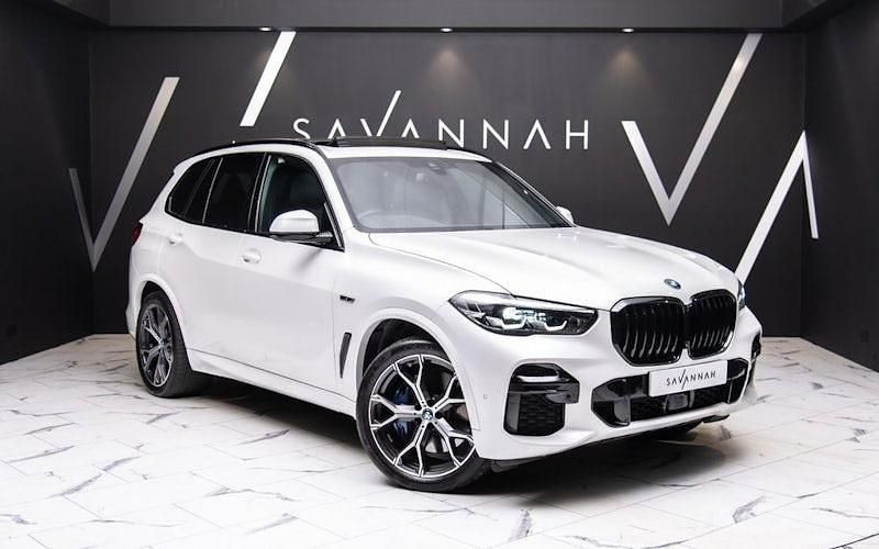 White Used 2022 BMW X5 M Sport SUV | £48,990 (Fair price) - Image 1/4