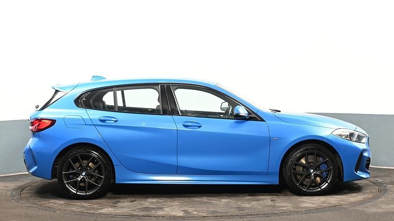 Used BMW 116 M Sport 114 HP (83 kW) 2024 Blue Hatchback