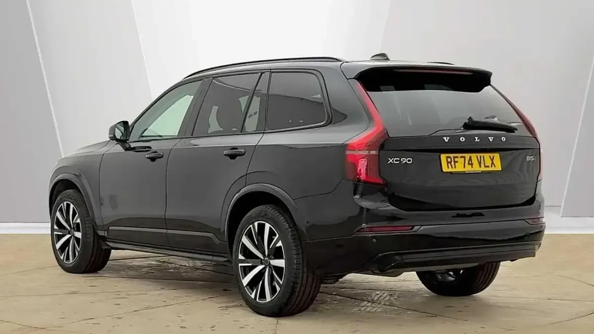 Usado Volvo XC90 Plus 247 CV (181 kW) 2025 Negro SUV