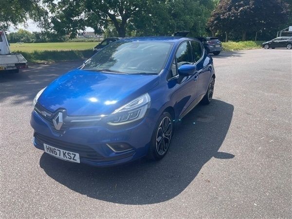 Blue Used 2017 Renault Clio IV Dynamique Hatchback | £5,395 (Fair price) - Image 1/1