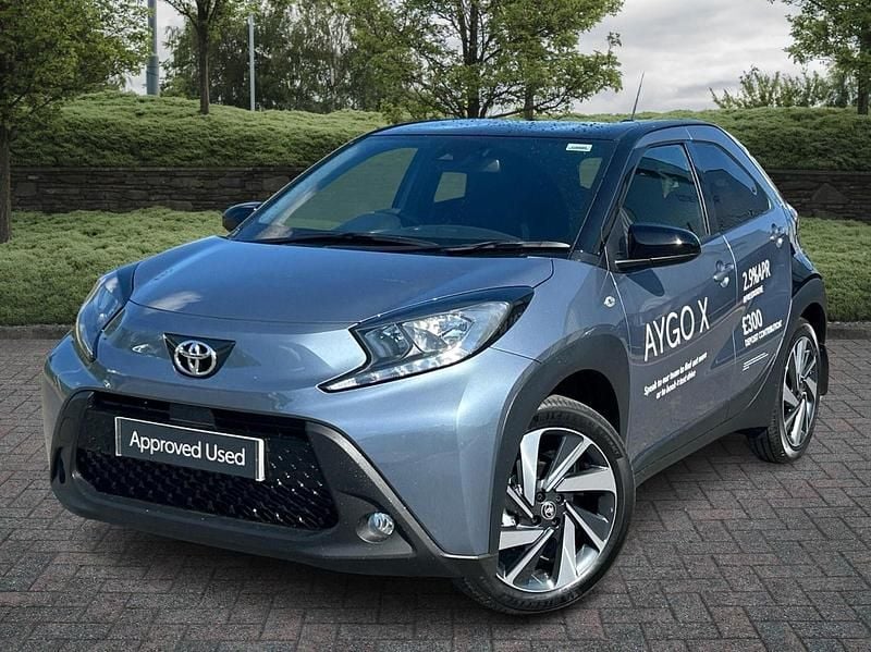 Grey Used 2025 Toyota Aygo X SUV | £17,985 - Image 1/2