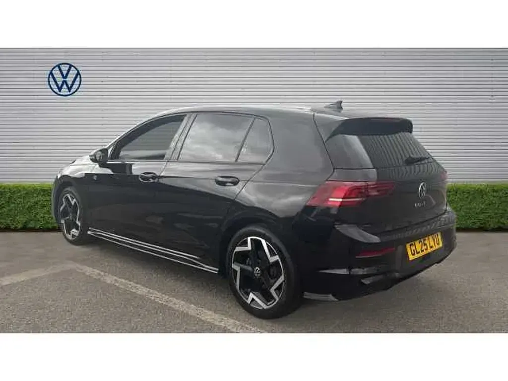 Used VW Golf VIII 150 HP (110 kW) 2025