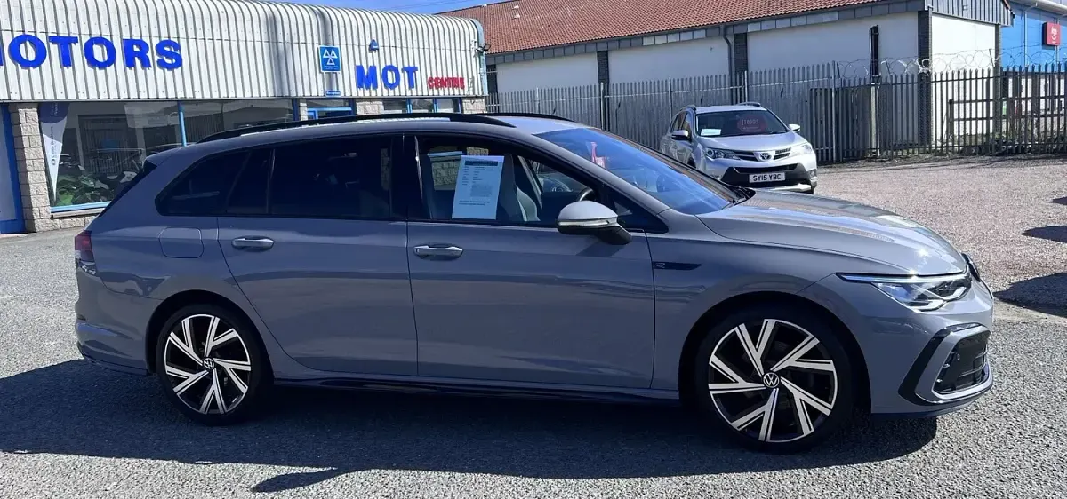 Used VW Golf VIII R-line 150 HP (110 kW) 2022 Grey Estate