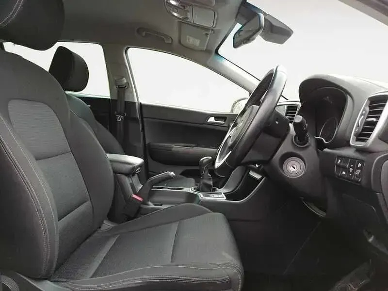 Used Kia Sportage 2021 White SUV