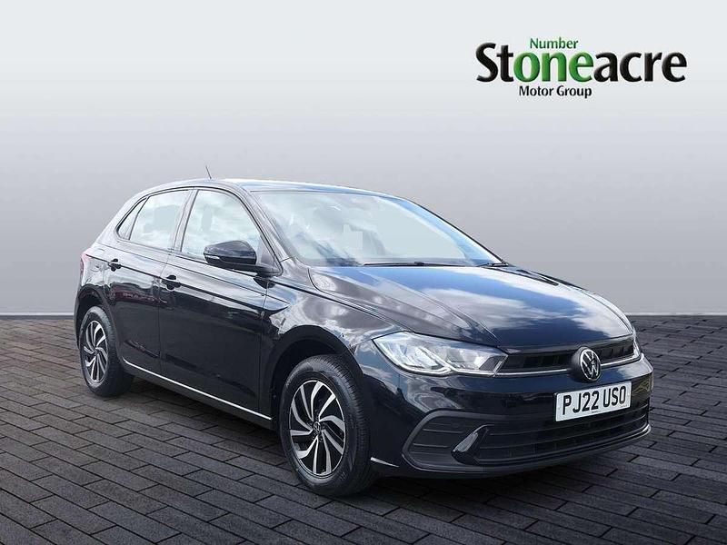 Black Used 2022 VW Polo Life Hatchback | £14,750 (Good price) - Image 1/4