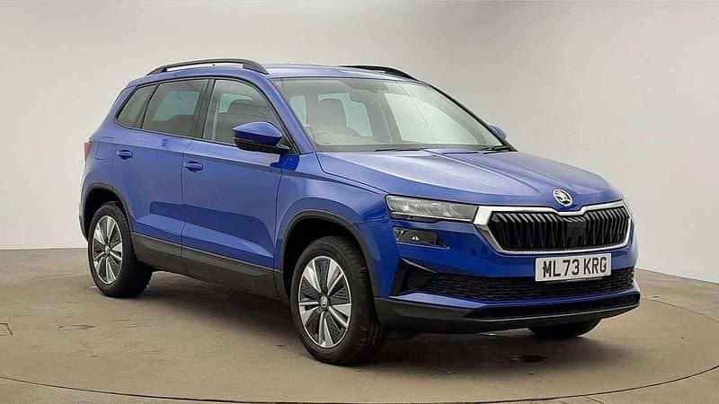 Energy blue Used 2023 Skoda Karoq SE Drive SUV | £17,395 (Fair price) - Image 1/4