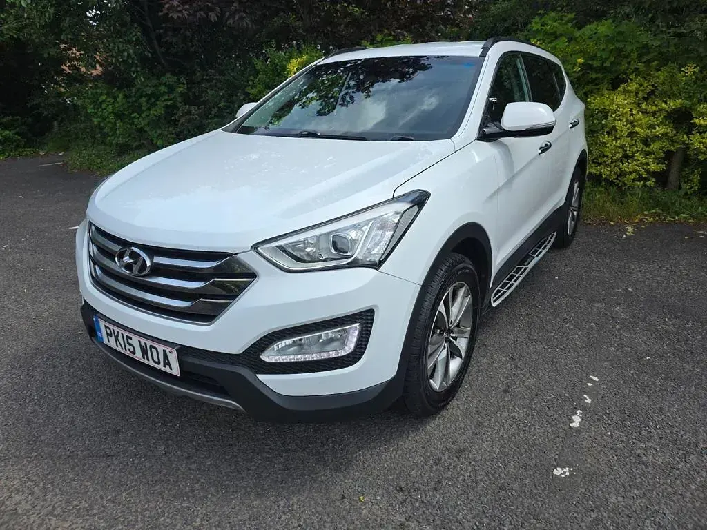 Used Hyundai Santa Fe Premium 2015 White SUV
