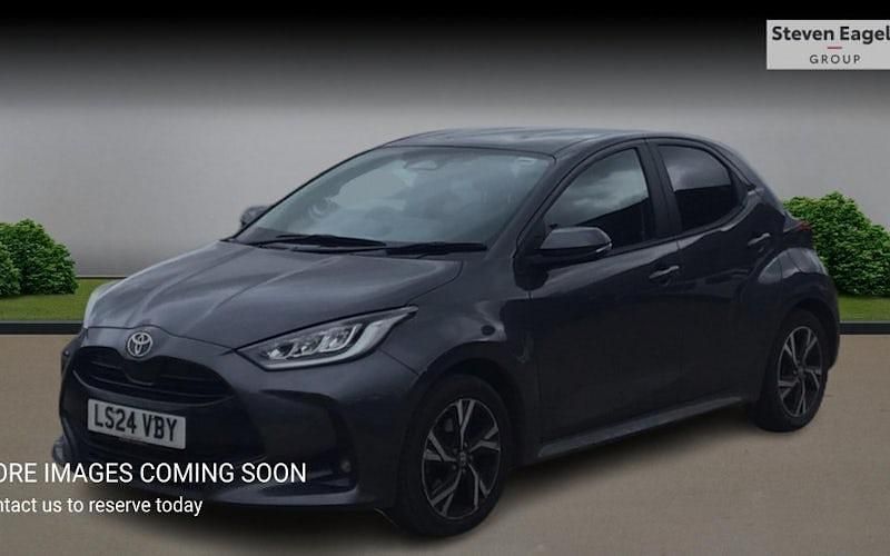 Used Toyota Yaris Hybrid Design 116 HP (85 kW) 2026 Hatchback