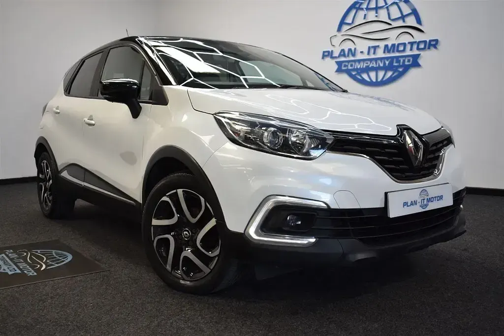Używany Renault Captur Iconic 90 KM (66 kW) 2019 Biały SUV