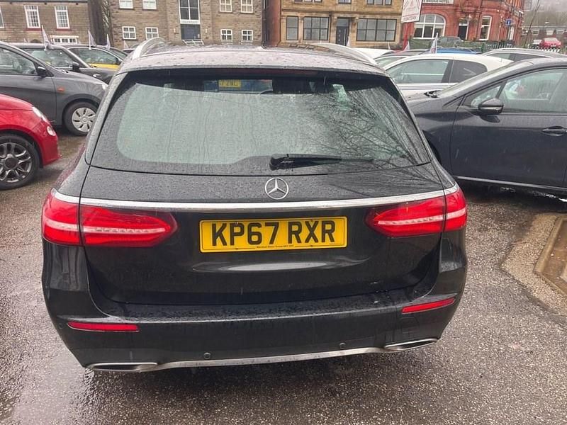 Used Mercedes E220 AMG line 194 HP (142 kW) 2017 Black Estate