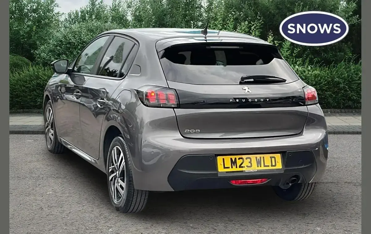 Used Peugeot 208 Active+ 101 HP (74 kW) 2023 Grey Hatchback