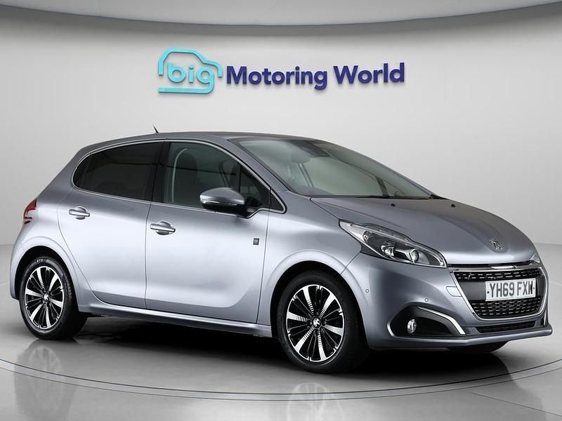 Grey Used 2019 Peugeot 208 S Hatchback | £9,000 (Fair price) - Image 1/4