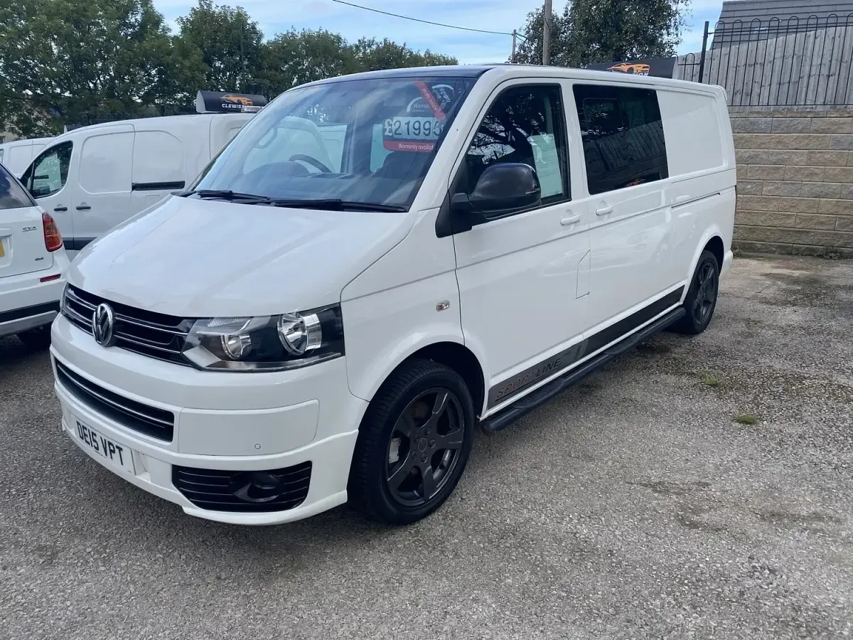 Used VW Transporter Sportline 180 HP (132 kW) 2015 White Van