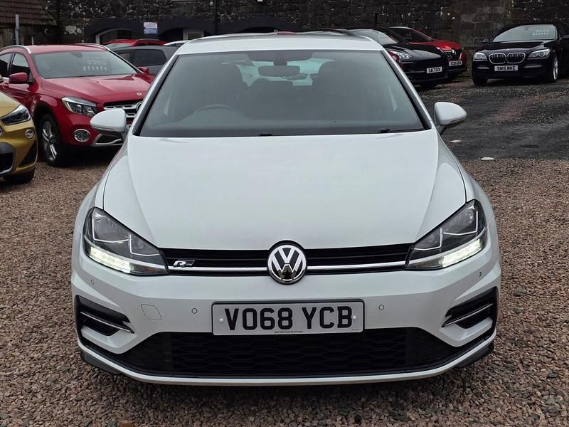 Used VW Golf VII R-line 150 HP (110 kW) 2018 White Hatchback