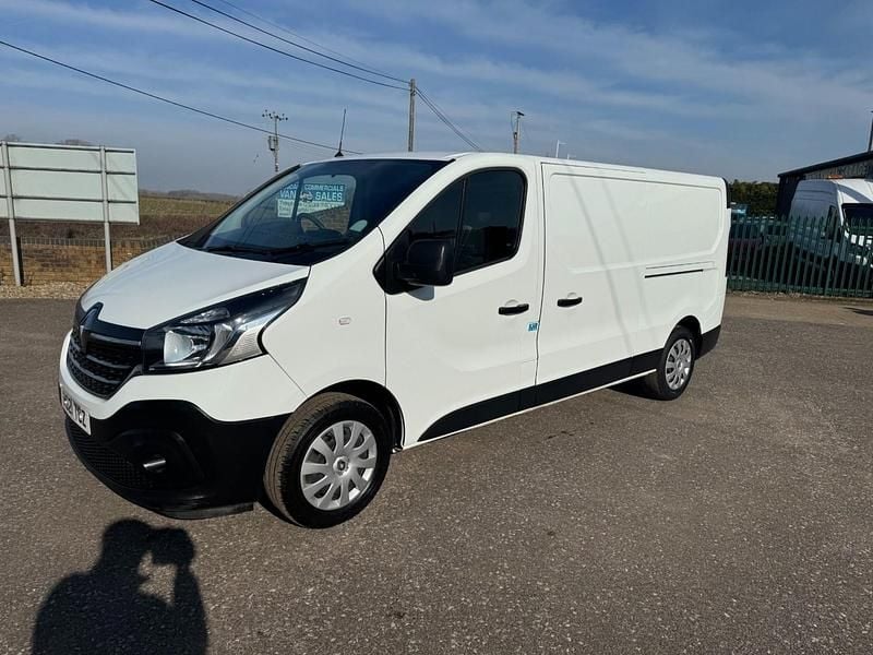 Used Renault Trafic Business 120 HP (88 kW) 2021 White MPV