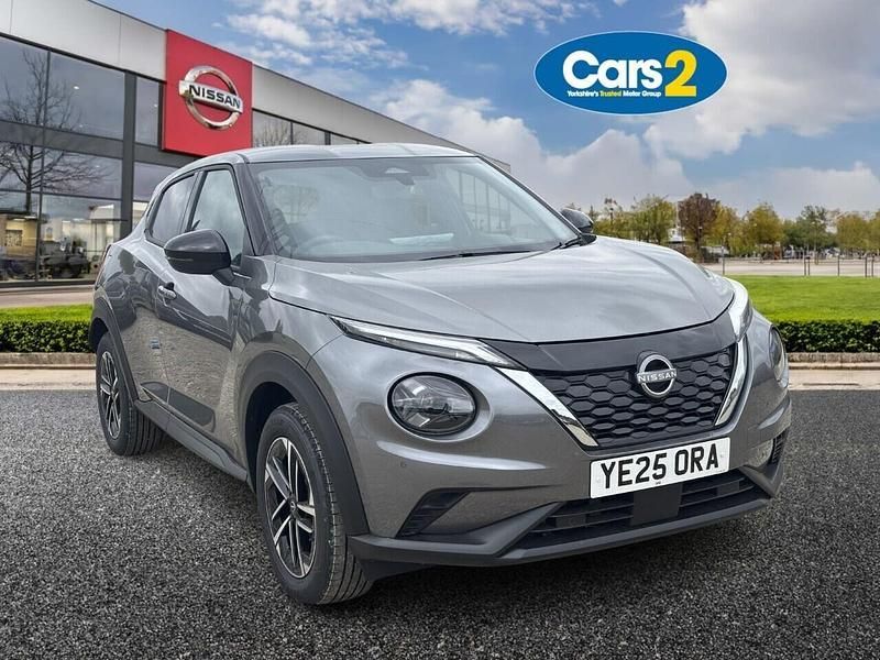 Blue New 2025 Nissan Juke N-Connecta SUV | £22,590 (Fair price) - Image 1/4