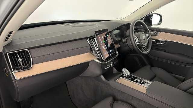 Used Volvo XC90 Plus 455 HP (334 kW) 2025 Vapour grey SUV