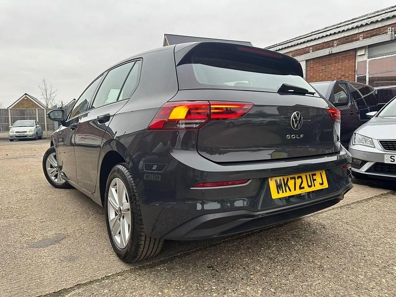 Used VW Golf VIII Life 130 HP (95 kW) 2022 Grey Hatchback