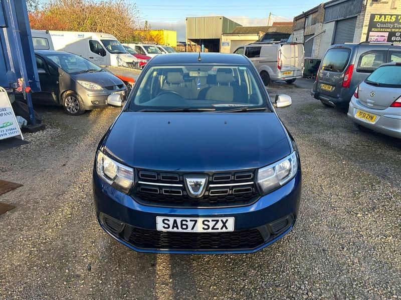 Usado Dacia Sandero Ambiance 90 CV (66 kW) 2017 Azul Utilitario