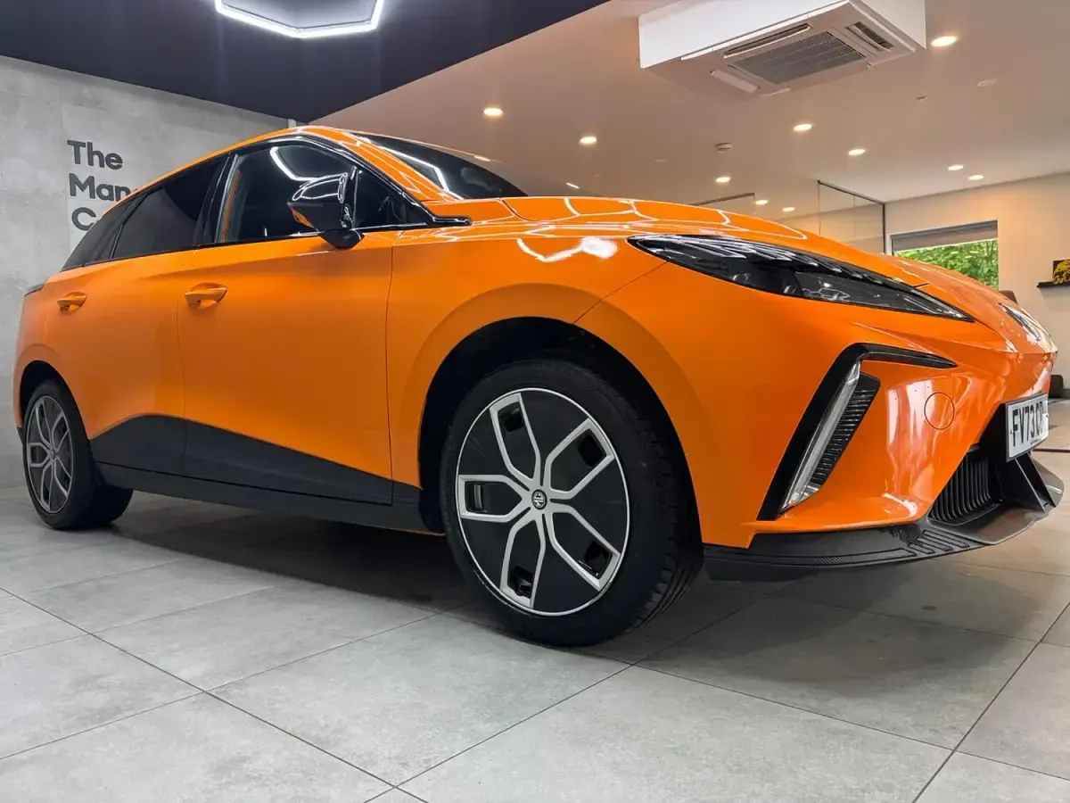 Used MG MG4 EV Trophy 63 kW (87 HP) 2023 Orange Hatchback