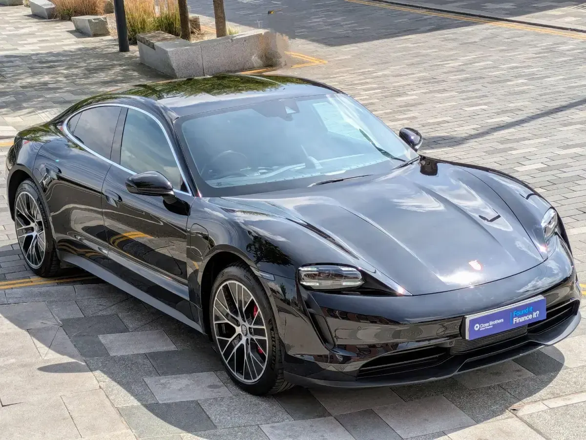 Used Porsche Taycan Performance Package 389 kW (530 HP) 2021 Black Sedan