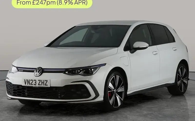 Used VW Golf VIII GTE 245 HP (180 kW) 2024 Hatchback