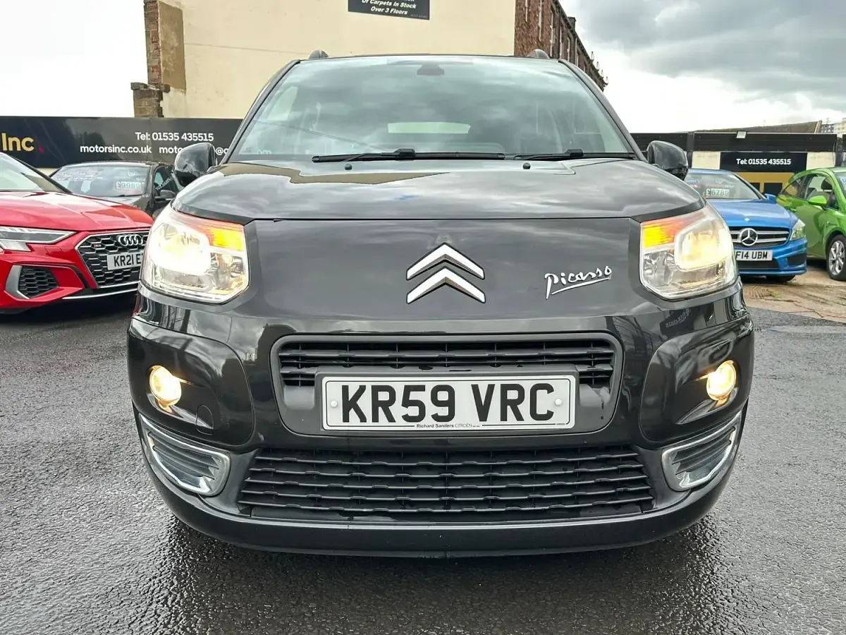 Used Citroën C3 Picasso Exclusive 2010 Black MPV