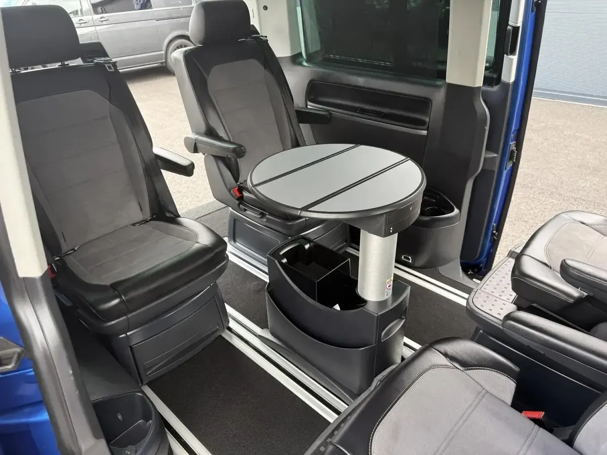 Used VW Caravelle Executive 2021 Blue Van