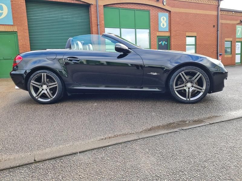 Used Mercedes SLK200 2LOOK Edition 184 HP (135 kW) 2009 Black Cabriolet
