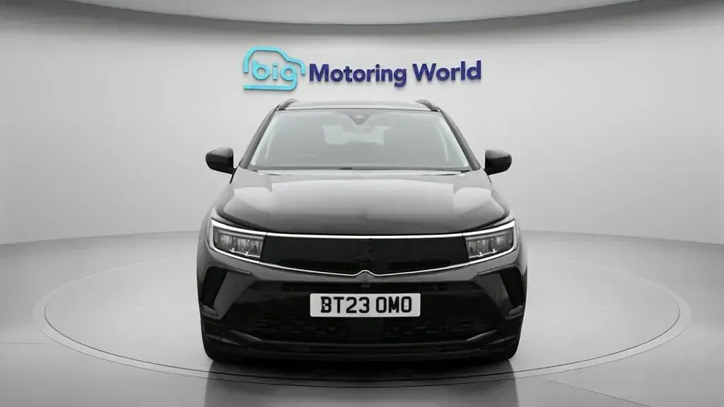 Used Vauxhall Grandland X S 225 HP (165 kW) 2023 Black SUV
