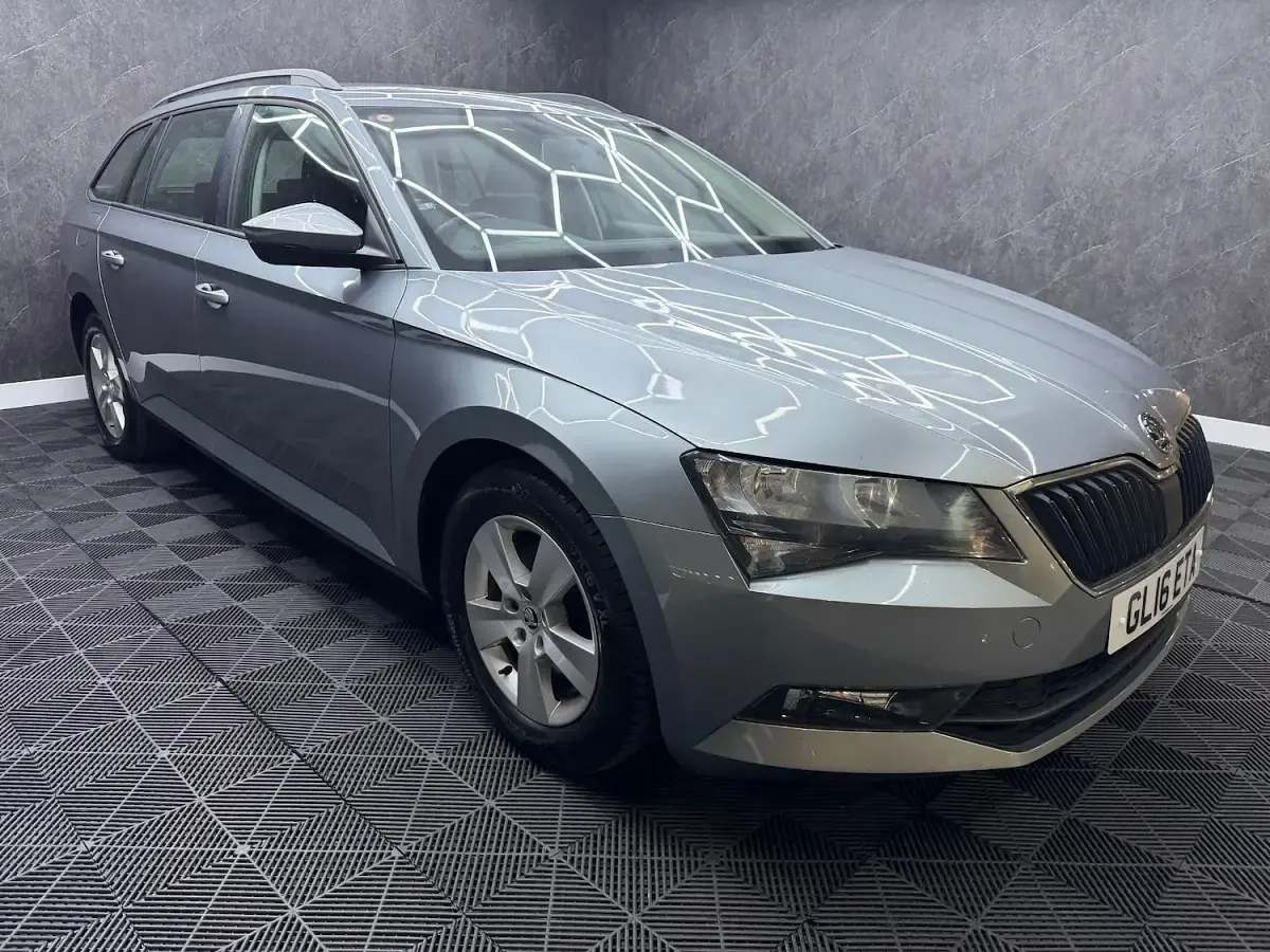 Used Skoda Superb 120 HP (88 kW) 2016 Grey Estate