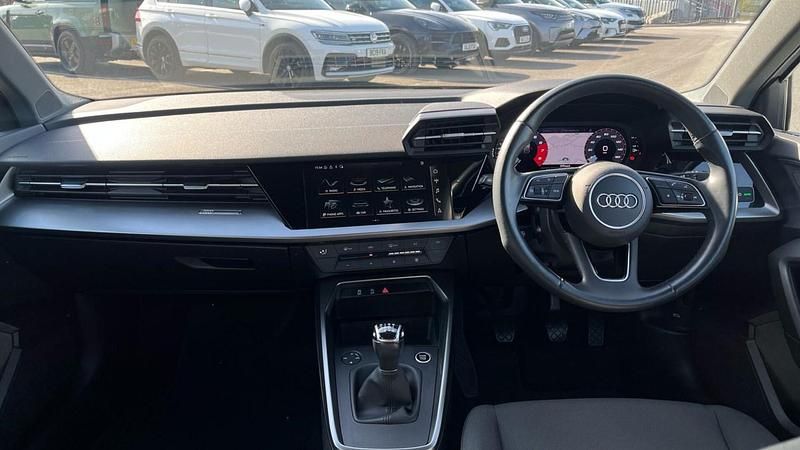 Used Audi A3 Sportback 110 HP (80 kW) 2021 White Hatchback