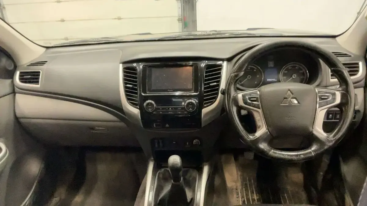 Used Mitsubishi L200 Warrior 2017 Black Pickup
