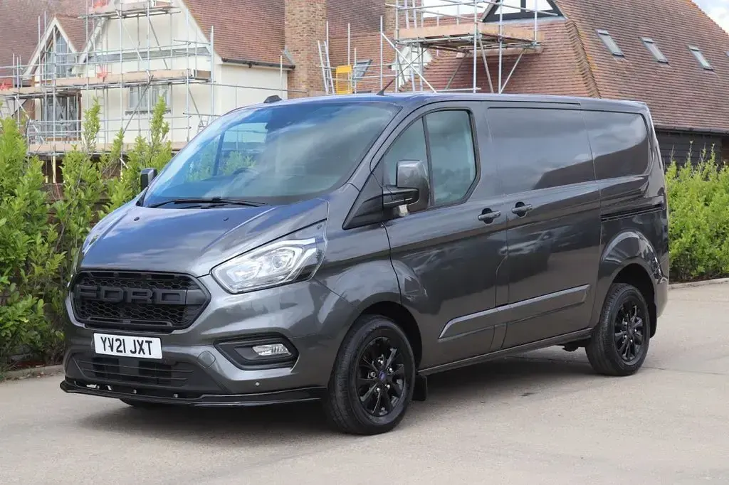 Used Ford Transit Custom Limited 130 HP (95 kW) 2021 Grey Van